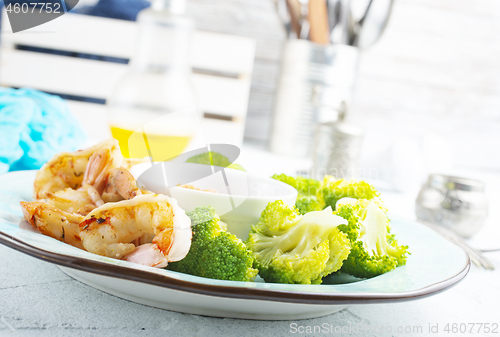 Image of fried shrimps with broccoli