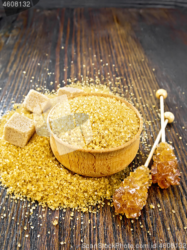 Image of Sugar brown in bowl and crystalline on board