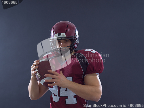 Image of american football player throwing ball