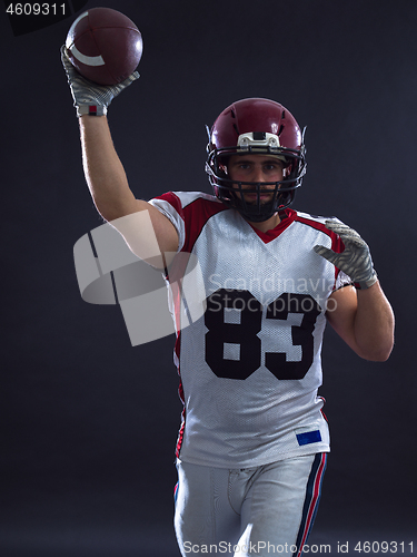 Image of american football player throwing ball