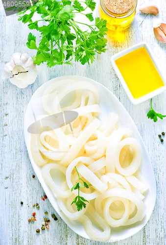 Image of Raw squid rings with pepper