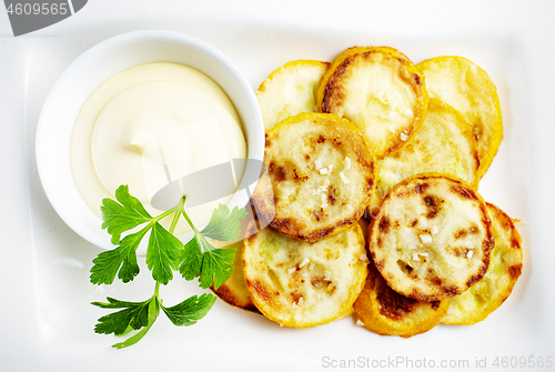 Image of fried yellow zucchini 