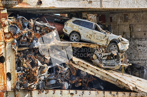 Image of Pile of smashed car wrecks