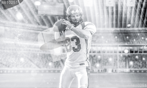 Image of american football player throwing ball