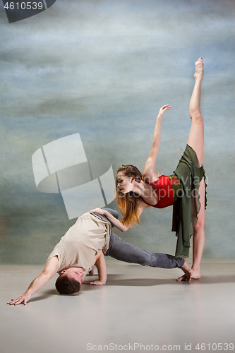 Image of Two people dancing