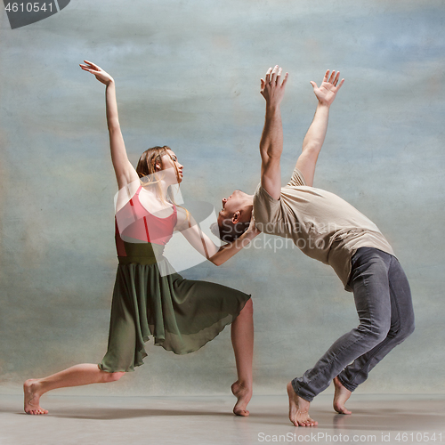 Image of Two people dancing