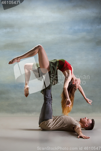 Image of Two people dancing