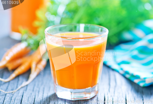 Image of fresh carrot juice