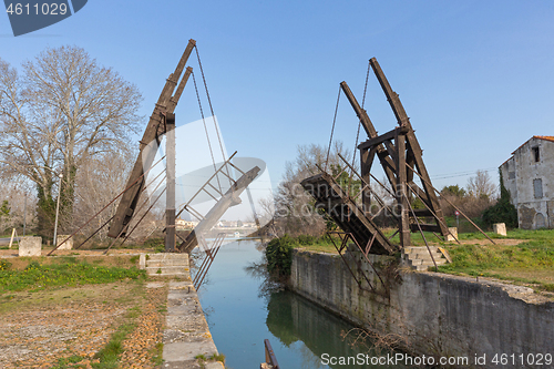 Image of Van Gogh Drawbridge