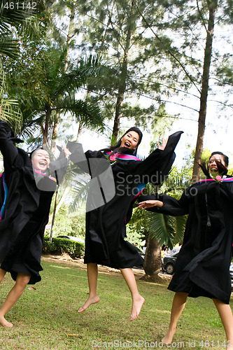 Image of University graduates