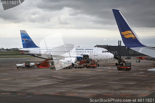 Image of Plane at the airport