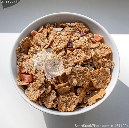 Image of bowl of breakfast flakes