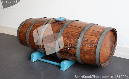Image of Old water barrel, used on an old Frisian boat