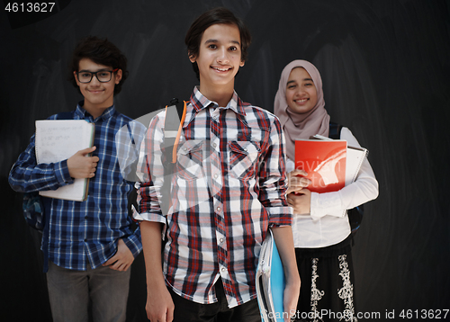 Image of Arab teenagers group