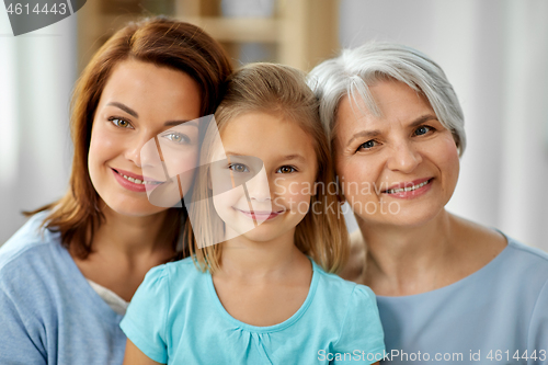 Image of portrait of mother, daughter and grandmother