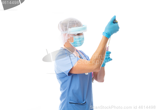 Image of A laboratory medical pathologist pipetting a sample