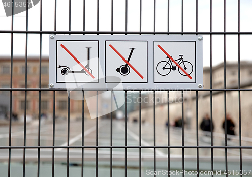 Image of Sign forbidding different means of transport