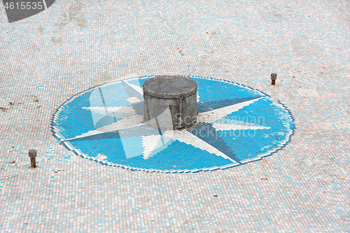 Image of Fountain Compass Star