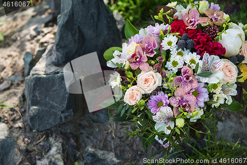 Image of bouquet of different flowers