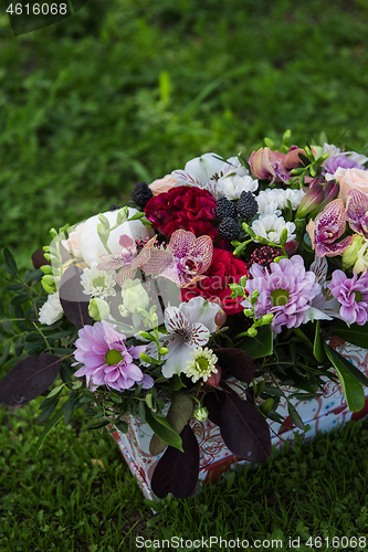 Image of bouquet of different flowers