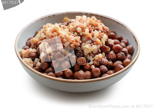 Image of bowl of boiled gray peas