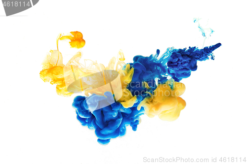 Image of abstract formed by color dissolving in water