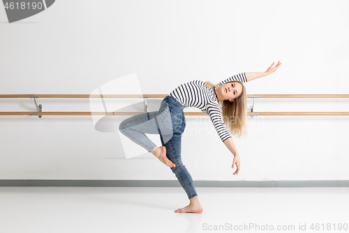 Image of female dancer in action