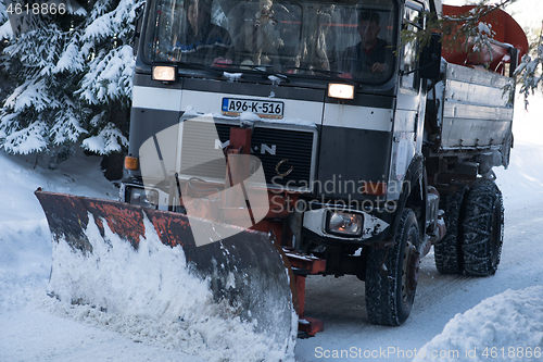 Image of snow truck