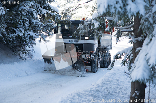 Image of snow truck