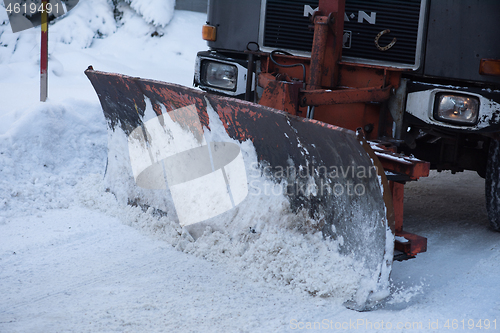 Image of snow truck