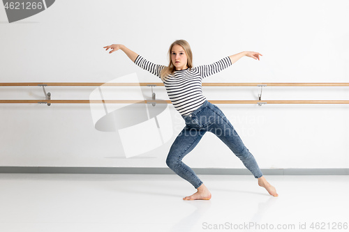 Image of female dancer in action