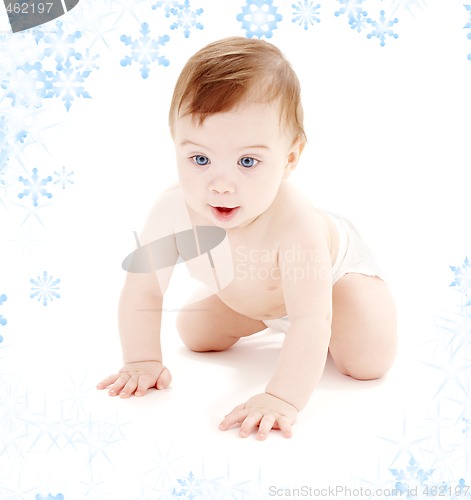 Image of crawling baby boy