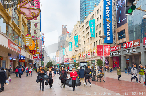 Image of People Shanghai shopping street, China