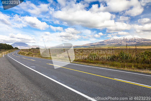 Image of Mount Ruapehu volcano in New Zealand