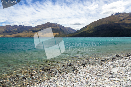 Image of lake Wanaka; New Zealand south island