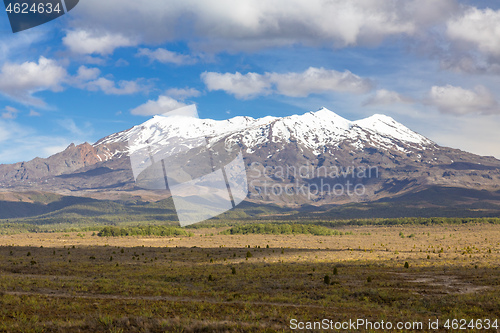 Image of Mount Ruapehu volcano in New Zealand
