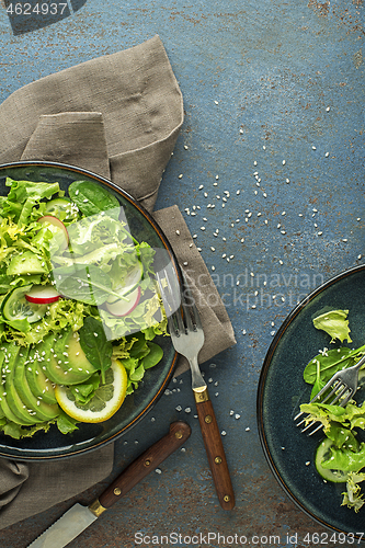 Image of Green salad avocado