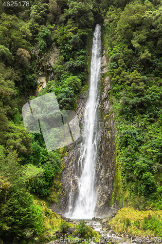 Image of Thunder Creek Falls, New Zealand