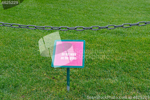 Image of Grass Sign Chain