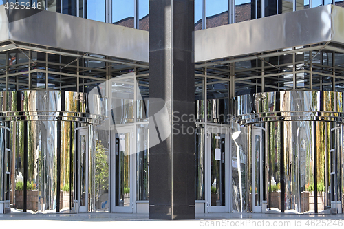 Image of Mirror Revolving Door