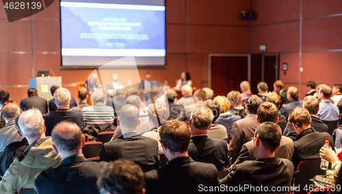 Image of Round table discussion at business conference event.