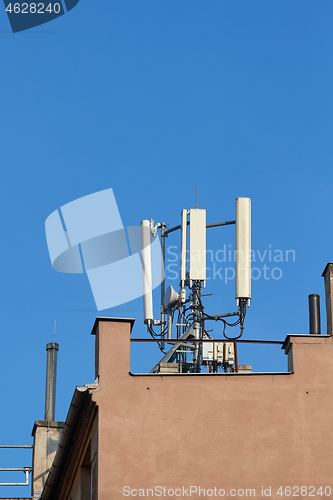 Image of Transmitter mobile network antennas