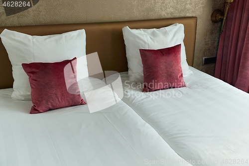 Image of Hotel bed closeup