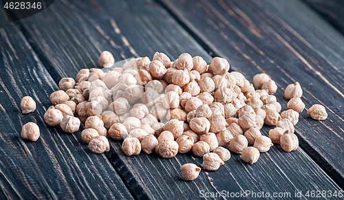 Image of Pile of chickpeas top view