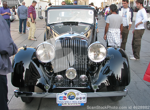 Image of Bentley classic car