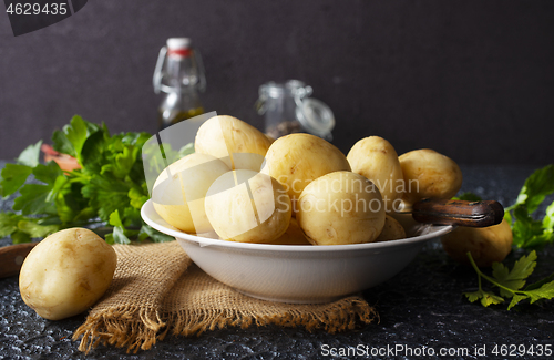 Image of raw potato