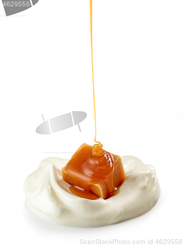 Image of yogurt and caramel