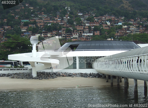 Image of Oscar Niemeyer’s ferryboat station