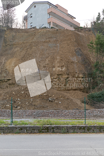 Image of House Landslide Erodion