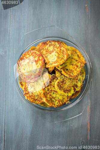 Image of Low carb zucchini pancakes with curry and herbs